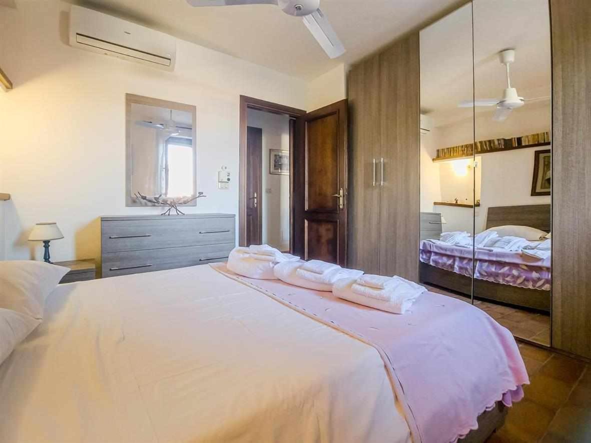 La Casina Di Rosi Vivere Nellantico Borgo Castiglione della Pescaia Luaran gambar