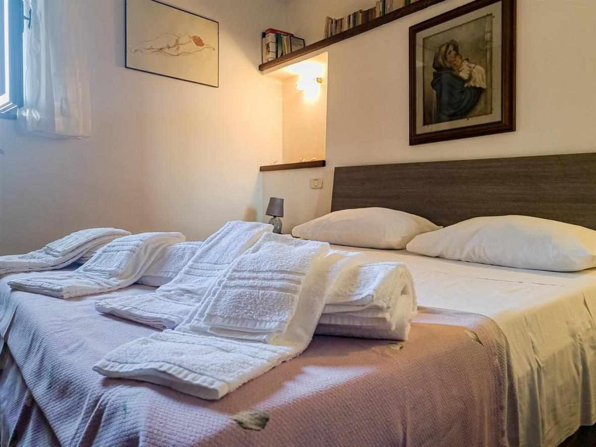 La Casina Di Rosi Vivere Nellantico Borgo Castiglione della Pescaia Luaran gambar
