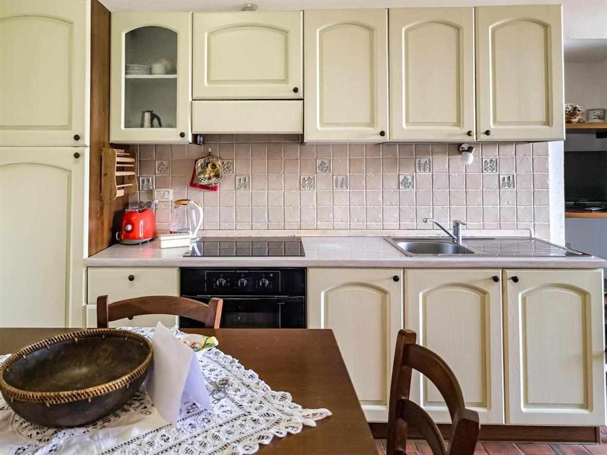 La Casina Di Rosi Vivere Nellantico Borgo Castiglione della Pescaia Luaran gambar
