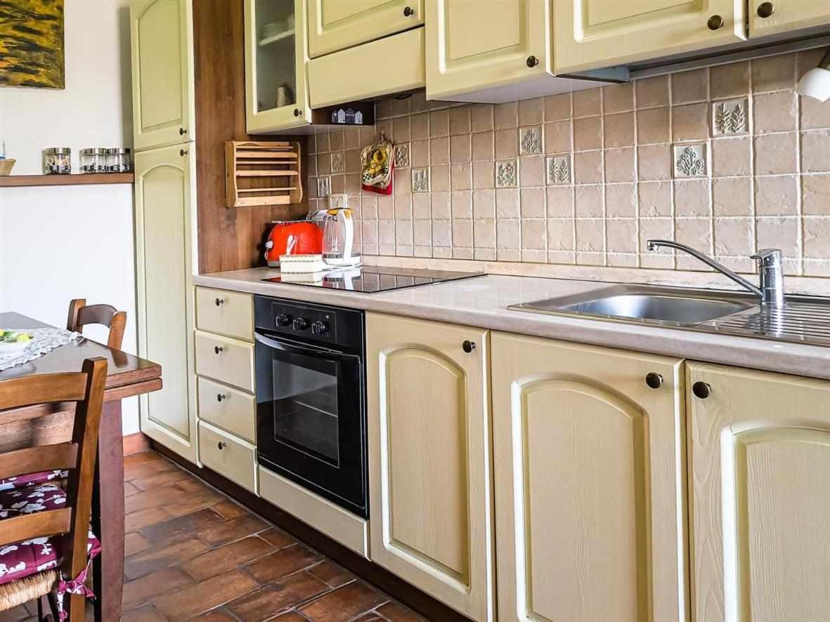 La Casina Di Rosi Vivere Nellantico Borgo Castiglione della Pescaia Luaran gambar