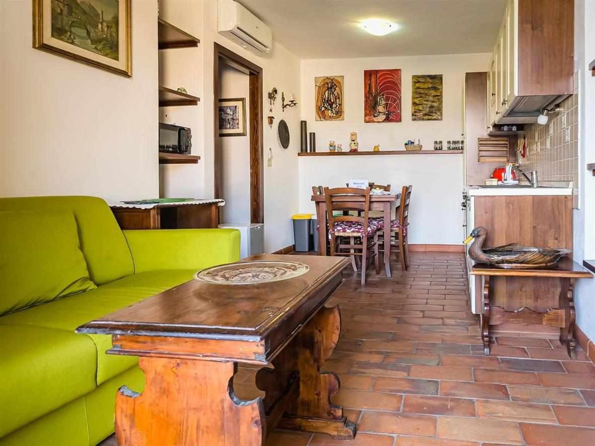 La Casina Di Rosi Vivere Nellantico Borgo Castiglione della Pescaia Luaran gambar